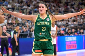 开云体育官网-澳大利亚球员被誉为本赛季最佳新秀，表现出色引关注()