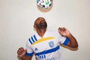 开云体育最新网址-勒沃库森德甲夺冠