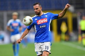 开云体育sports-都灵站稳脚跟，主场不败，骄人表现(实力打造非凡王者绝非偶然类似的句子)